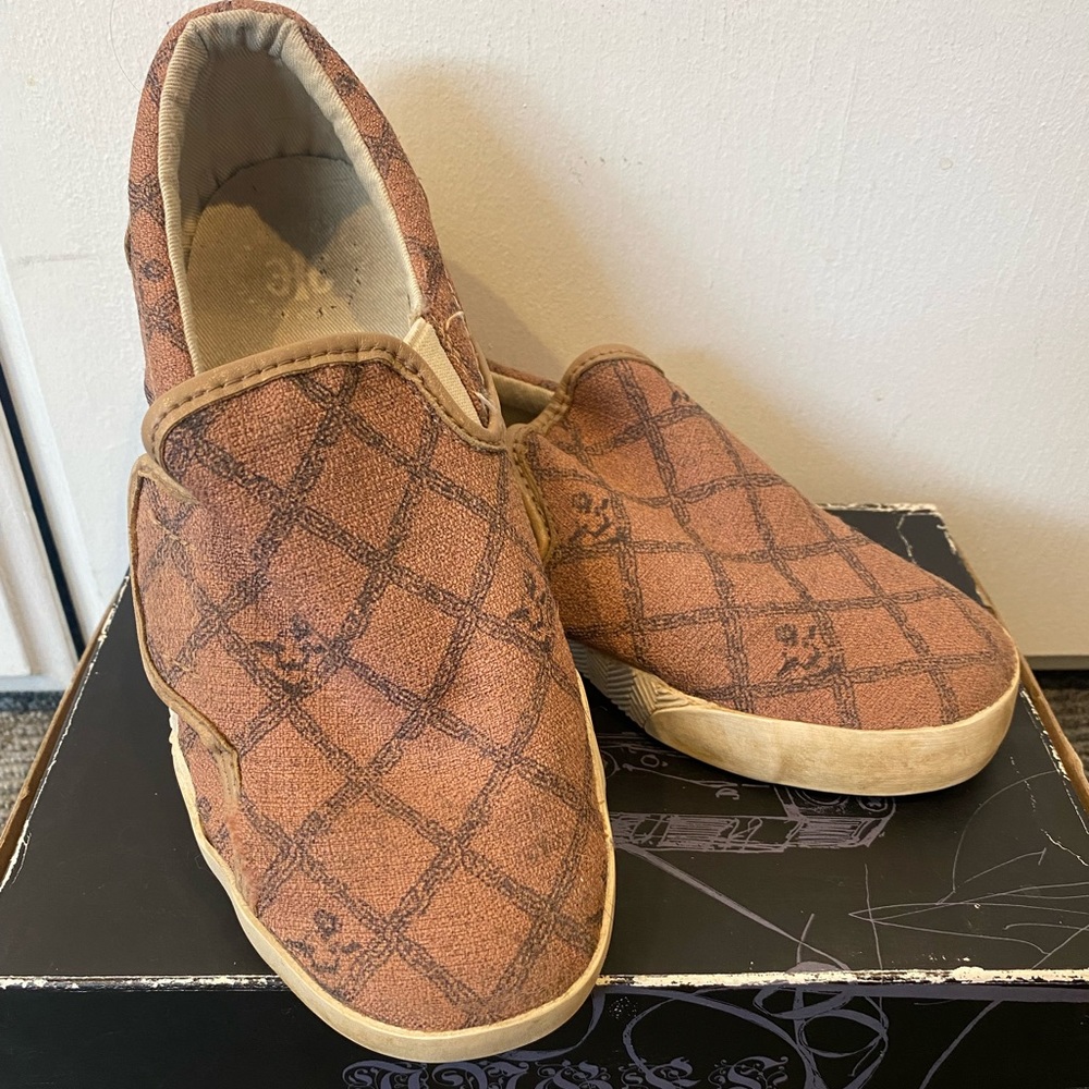 L.A.M.B children’s Slip on shoes